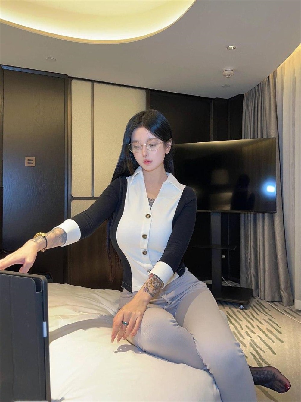 卡通百科老王 (2).jpg